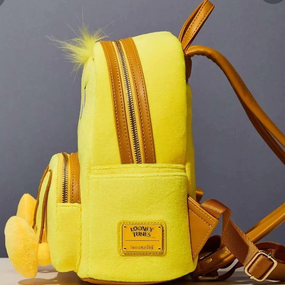 Loungefly Looney Tunes Tweety Bird Backpack Bag Purse 80th Anniversary NWT - Picture 5 of 16